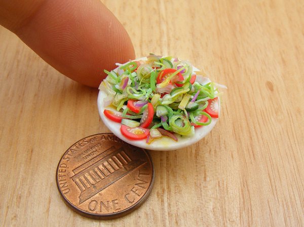 1329601749_miniature-food-sculpture.jpg